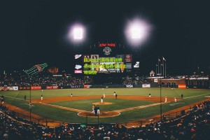 星空体育app_四大主力高挂免战牌 京城青年军临危受命主场奏凯